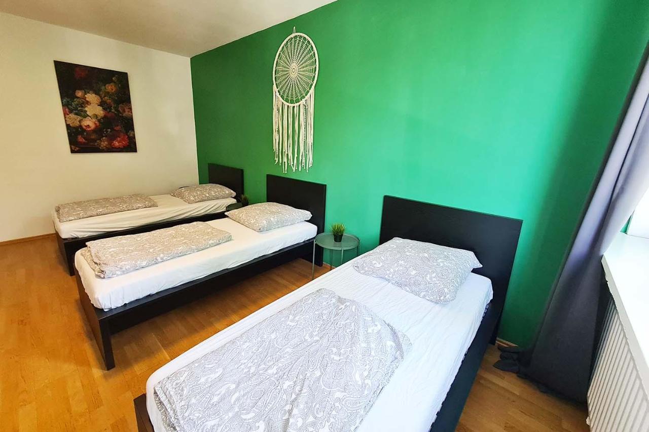 Langenfeld Apartment Екстериор снимка
